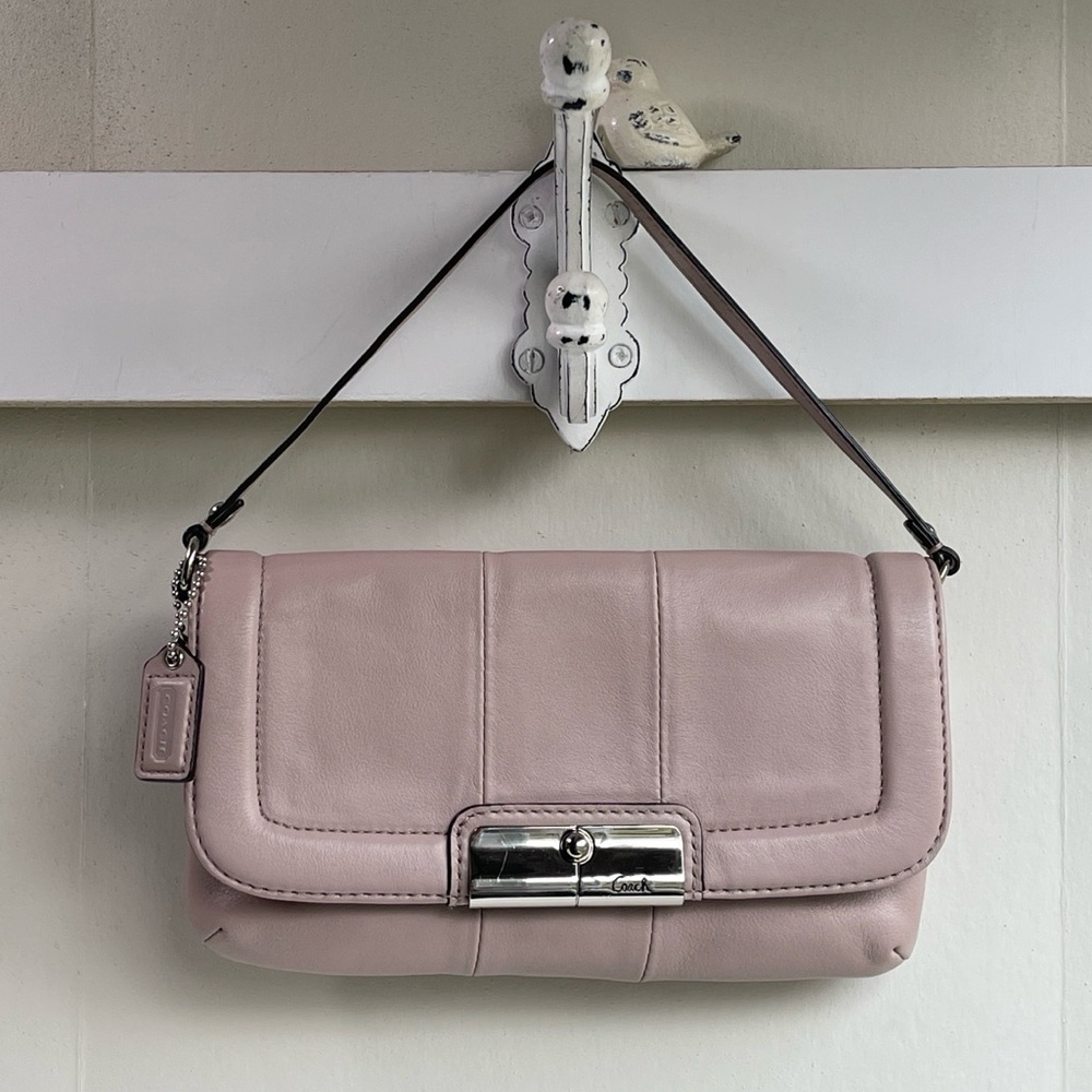 COACH Leather Handbag Wristlet Pale Pink With Cancer Awareness Hangtag - Picture 8 of 16